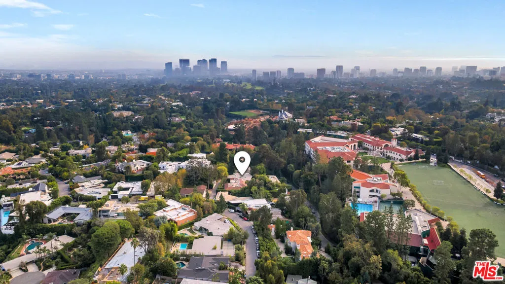 1163 Angelo Drive, Beverly Hills, California 90210 home-pic-37